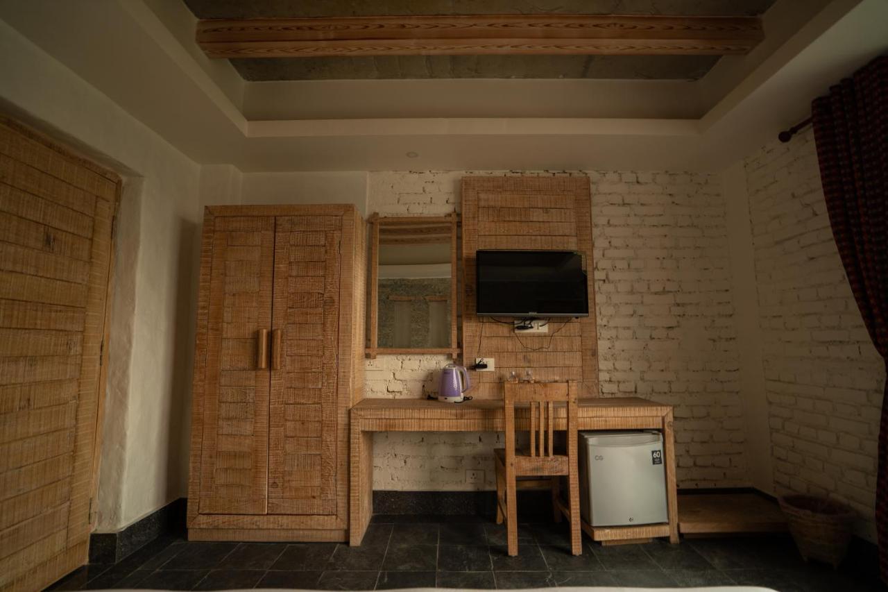 Hotel Mera Peak Private Limited Pokhara Zewnętrze zdjęcie