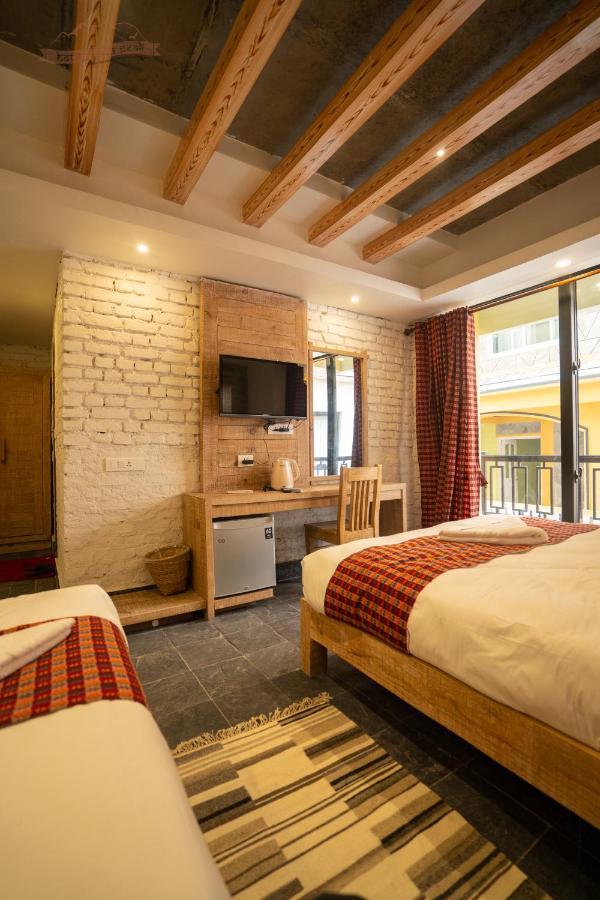 Hotel Mera Peak Private Limited Pokhara Zewnętrze zdjęcie