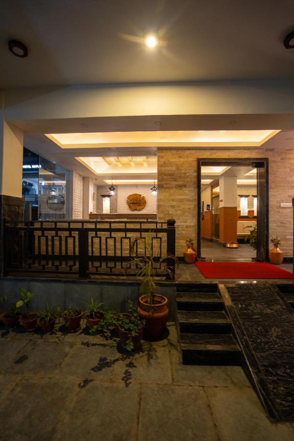 Hotel Mera Peak Private Limited Pokhara Zewnętrze zdjęcie